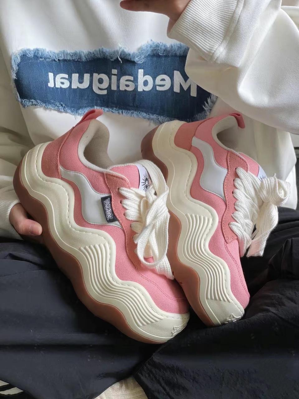 xHeyday Street Style Stylish Sneaker for Men And Women