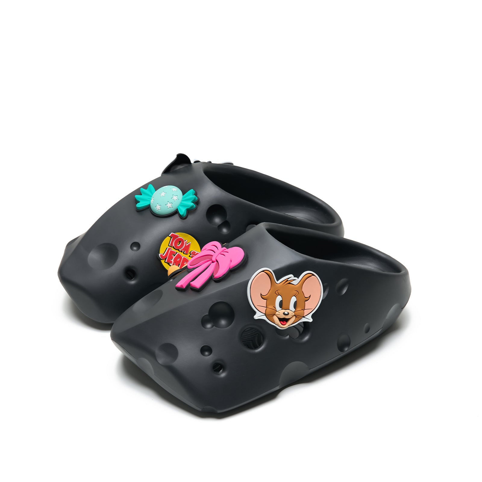 XHEYDAY x Tom & Jerry Cheese Slip On Black