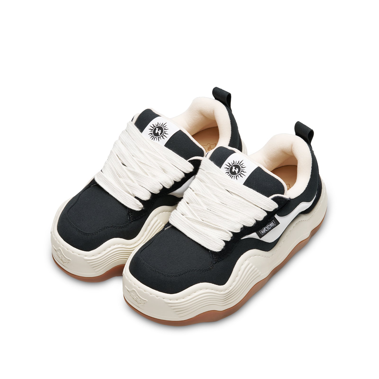 xHeyday Street Style Stylish Sneaker for Men And Women